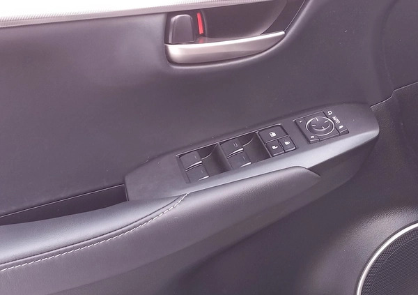 Lexus NX cena 124900 przebieg: 91755, rok produkcji 2017 z Nowe Miasto Lubawskie małe 466